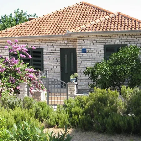 Seaside House - 870 Holiday home Pasman