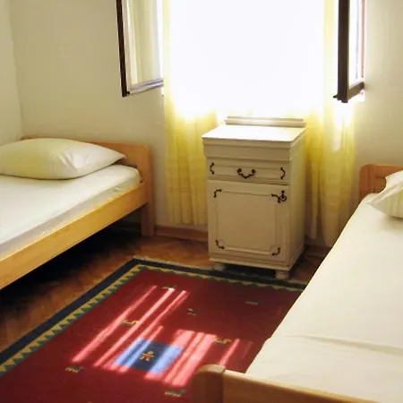 Seaside House - 870 別荘 Pašman